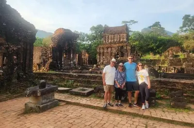 My Son y montaña de Mármol desde Da Nang: Tres sitios UNESCO