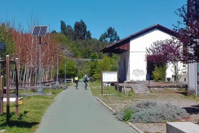 Ecopista do Dão: Passeio de bicicleta descendo de Coimbra