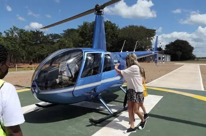 Victoria Falls Helicopter Flight: 15-minute private tour