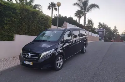 Transfer from Faro Airport to Carvoeiro: Private ride with WiFi