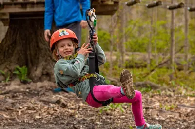 Tyrolienne à Stouffville : Parcours découverte pour enfants