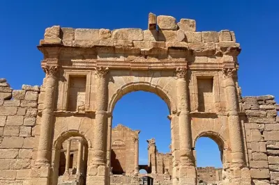 Ruines de Sbeitla avec barbecue d’agneau et repas à la campagne