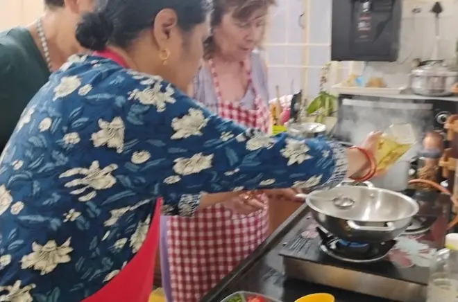 Cooking class in Pondicherry: Market to home kitchen