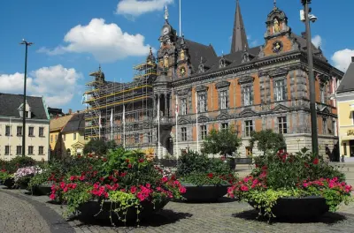 Malmö Highlights Walking Tour: Medieval to Modern in 90 Minutes