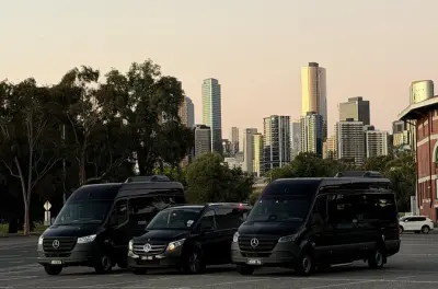 Traslado privativo com motorista do aeroporto e porto de Melbourne