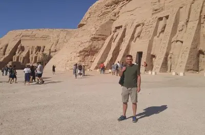 Templos de Abu Simbel saindo de Aswan: Três locais em um dia