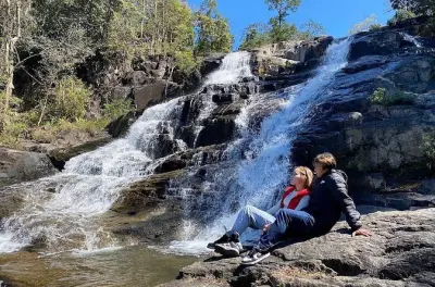 Buon Ma Thuot : Cascade et rocher de l’éléphant avec déjeuner