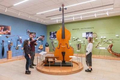 Feel music from every corner of the world at phoenix’s musical instrument museum. wander at your own pace, listen with a headset, and try playing instruments yourself.