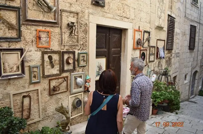 Paseo a pie por Korčula: Arte, historia y guía local