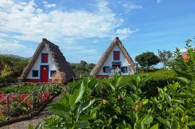 Experience pico do arieiro, santana’s thatched houses, and ponta de são lourenço on a guided madeira day trip. includes pickup and rum tasting.