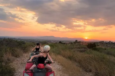 Quad a Hammamet: Avventura al tramonto in quad