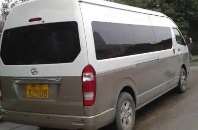 Privater Transfer von Lijiang nach Dali: Klimatisiertes Fahrzeug