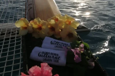 Experience a sunset cruise on bora bora’s lagoon with a local guide, drinks, appetizers, and fresh fruit. includes onboard service. book your spot now.