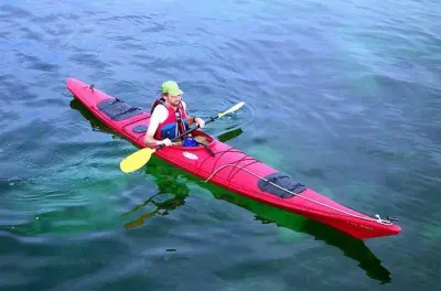 Baia di Phang Nga da Phuket: Kayak tra 3 isole e laguna nascosta