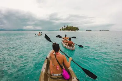 San Blas Islands Snorkeling Tour: Starfish & Kayak Adventure