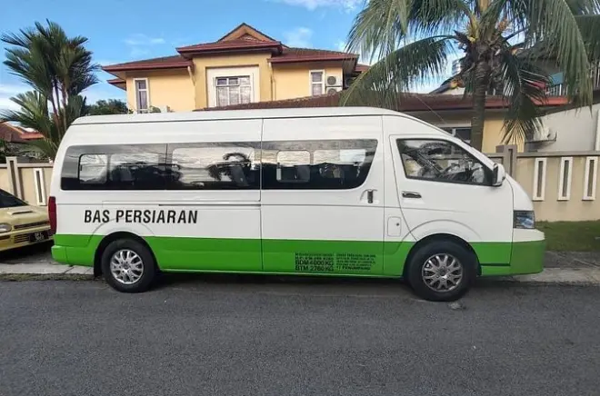 Transfert privé KLIA vers Kuala Lumpur : Van 12 places