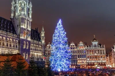 See brussels lit up for christmas on a festive bus tour with live guide, then explore on foot with self-guided tootwalks. includes free hot chocolate offer.