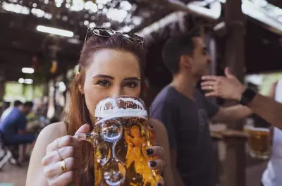 Cata de cerveza a pie en Vilnius: 4 bares locales, guía privado