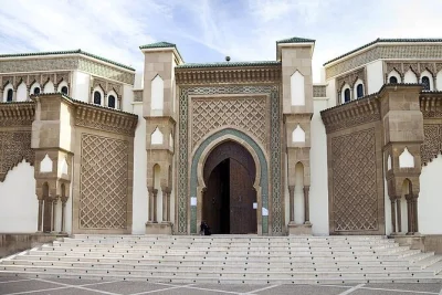 See agadir with a local guide—kasbah ruins, mohammed v mosque, argan oil factory & souk el had. includes hotel pickup and drop-off. book now.