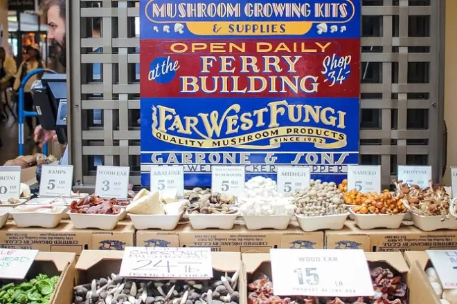 Degustación en Ferry Building en tour gastronómico de 90 minutos