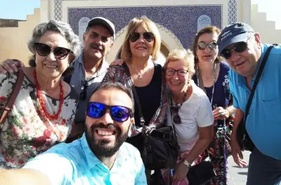 Private Transfer Fes to Marrakesh: Deluxe Minivan, 4 Hours
