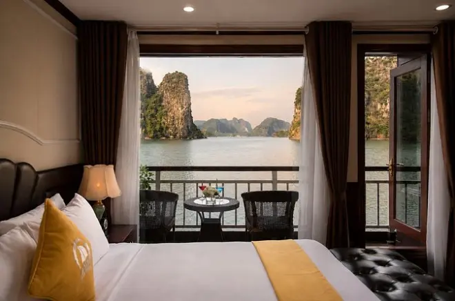 Caiaque e cruzeiro em Ha Long Bay e Lan Ha saindo de Hanoi