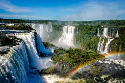 Iguazú-Wasserfälle 2-Tage-Tour: Argentinien & Brasilien mit Bootsfahrt
