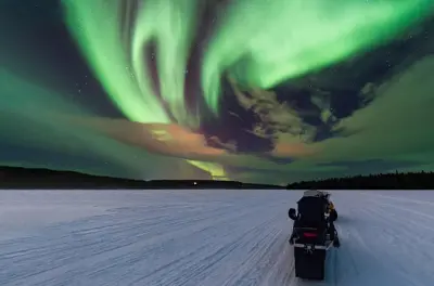 Northern Lights Hunting with Snowmobiles in Rovaniemi