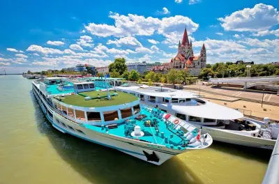 Paseo por el centro histórico de Viena y crucero por el Danubio