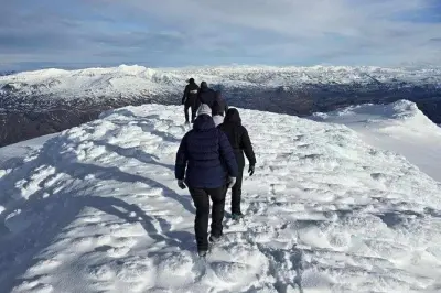 Eyjafjallajökull en super jeep, glacier et randonnée sur la côte sud