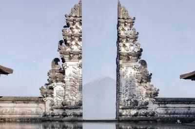 Tour Bali Instagram : Temple Lempuyang, Tirta Gangga et cascade