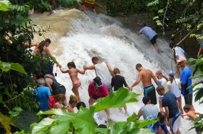 Ocho Rios Tour: Blue Hole und Dunn's River Falls