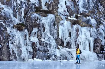 Patinação no gelo em Estocolmo: Guia de inverno nórdico incluído