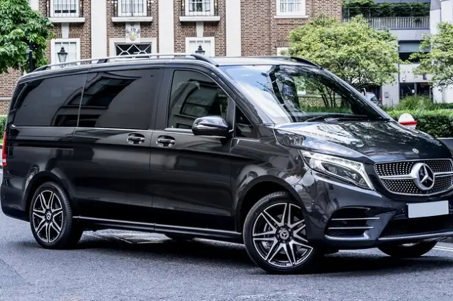 Lyon Airport to City Transfer: Private Mercedes Van