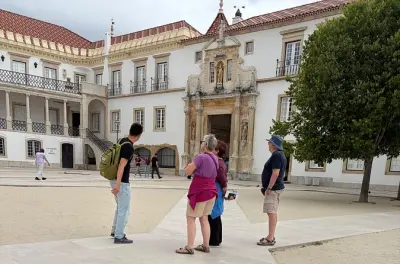 Tour a piedi dell’università di Coimbra: Guida studentesca e vie