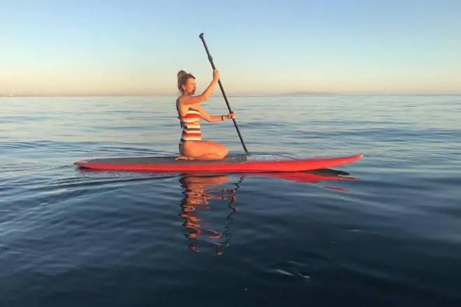 Stand up paddle a Malibu: Calette protette e viste sulla costa