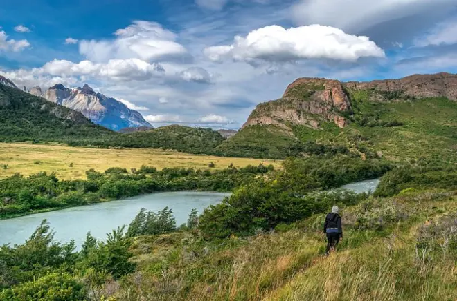 Valle Pingo walk in Torres del Paine: Guided day hike