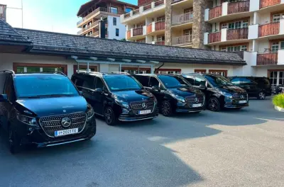 Privater Mercedes-Benz Transfer von Kitzbühel zum Flughafen Salzburg