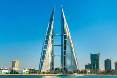 Privater Flughafentransfer Manama: Abholung mit 60 Minuten Wartezeit