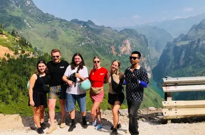 Circuito Ha Giang in moto: 2 giorni sulla Happiness Road in autonomia